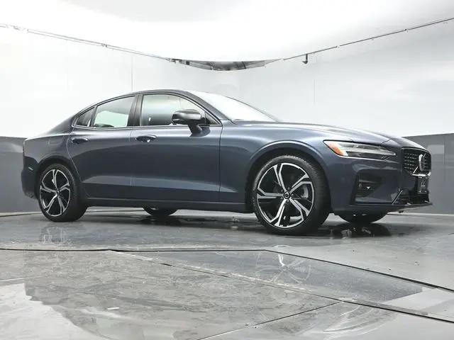 2025 Volvo S60 B5 Core