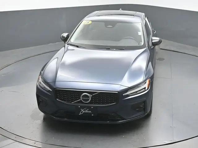 2025 Volvo S60 B5 Core