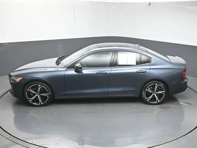 2025 Volvo S60 B5 Core