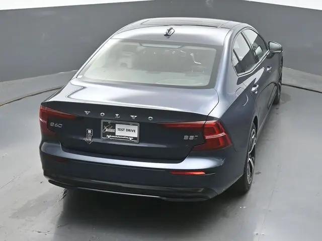 2025 Volvo S60 B5 Core