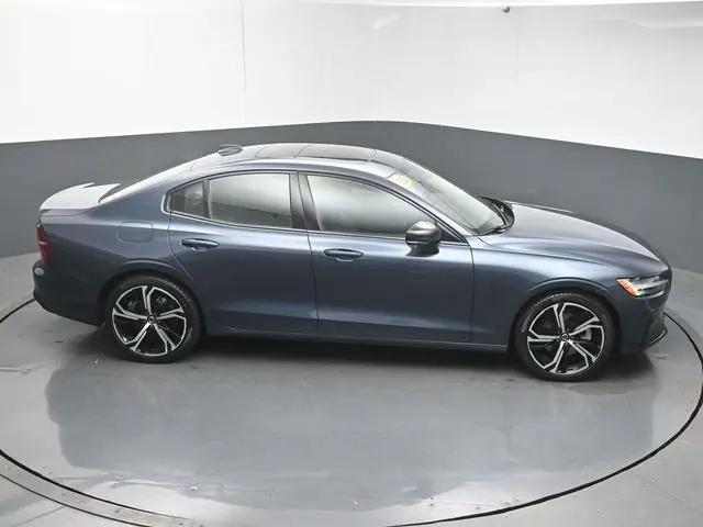 2025 Volvo S60 B5 Core