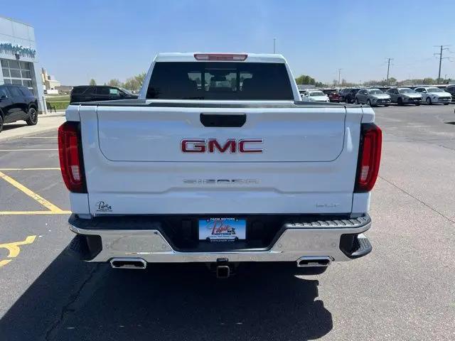 2026 GMC Sierra 1500 Crew Cab, Short Bed, SLT, 4WD