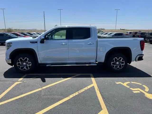 2026 GMC Sierra 1500 Crew Cab, Short Bed, SLT, 4WD