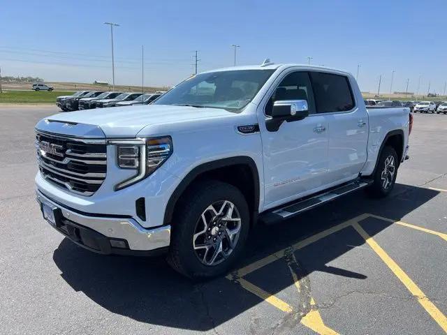 2026 GMC Sierra 1500 Crew Cab, Short Bed, SLT, 4WD