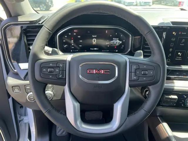 2026 GMC Sierra 1500 Crew Cab, Short Bed, SLT, 4WD