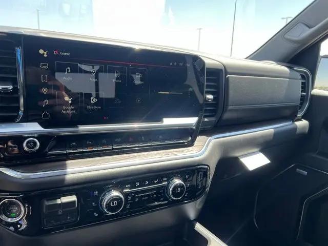 2026 GMC Sierra 1500 Crew Cab, Short Bed, SLT, 4WD