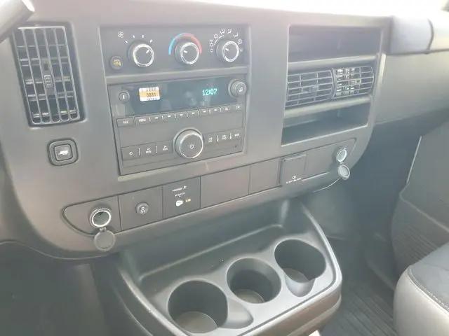 2026 Chevrolet Express Cargo Van 2500 Regular Wheelbase, WT, RWD