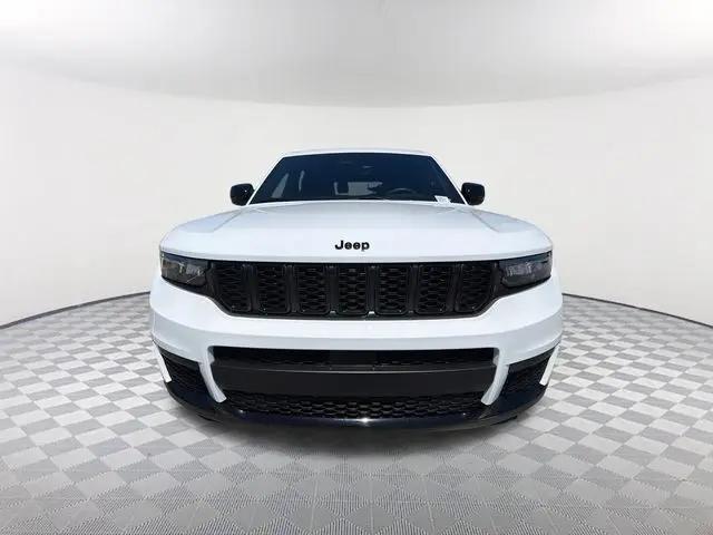 2025 Jeep Grand Cherokee L Altitude X 4x2