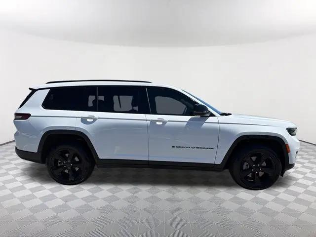 2025 Jeep Grand Cherokee L Altitude X 4x2