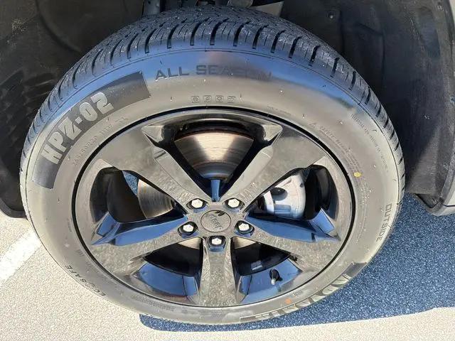 2025 Jeep Grand Cherokee L Altitude X 4x2
