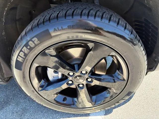 2025 Jeep Grand Cherokee L Altitude X 4x2