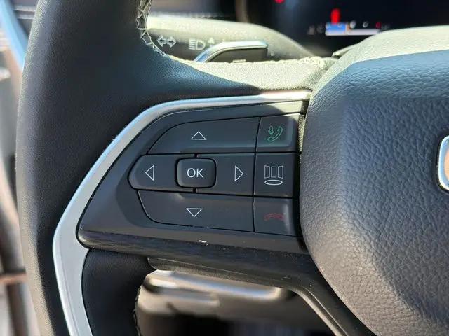 2025 Jeep Grand Cherokee L Altitude X 4x2