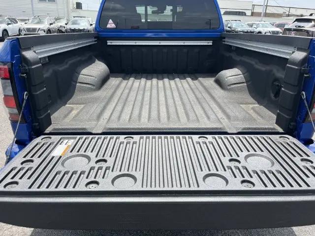2026 Nissan Frontier Crew Cab Long Bed SV 4x4