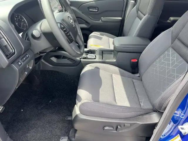 2026 Nissan Frontier Crew Cab Long Bed SV 4x4