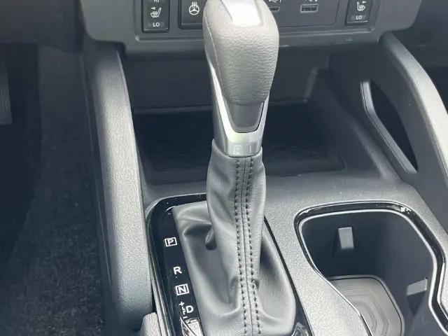 2026 Nissan Frontier Crew Cab Long Bed SV 4x4