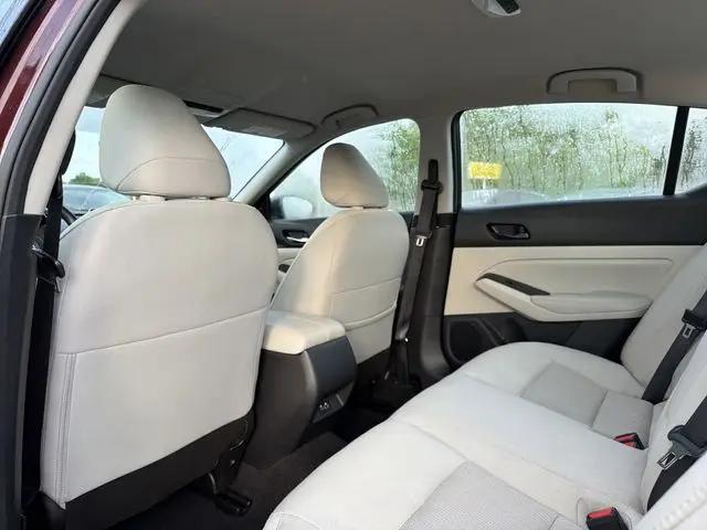 2025 Nissan Altima SV FWD