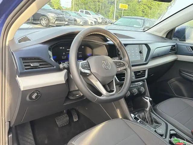 2023 Volkswagen Taos 1.5T SE