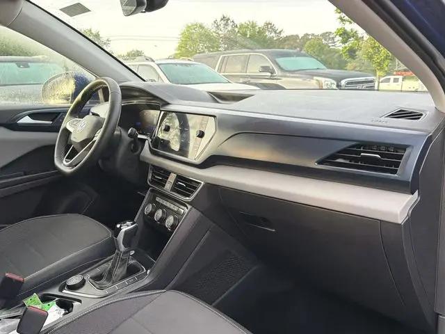 2023 Volkswagen Taos 1.5T SE