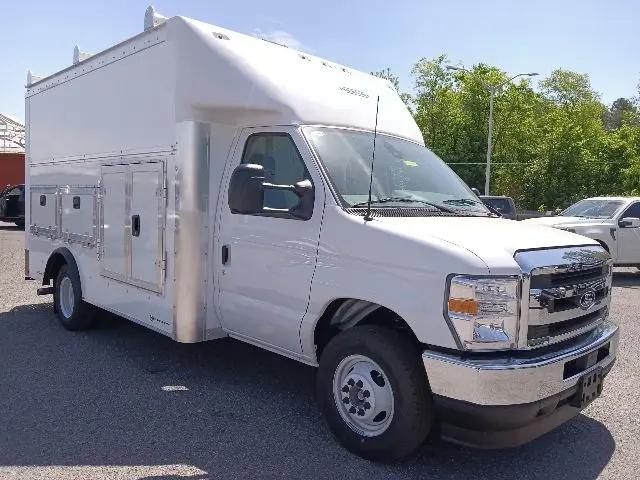 2026 Ford E-350 Cutaway E-Series Cutaway for sale in Ft Payne, AL