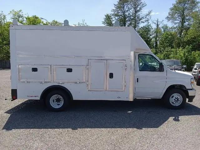 2026 Ford E-350 Cutaway E-Series Cutaway