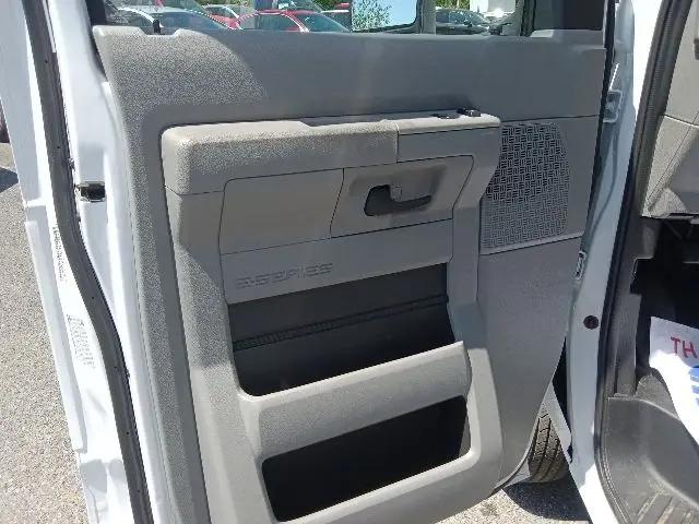 2026 Ford E-350 Cutaway E-Series Cutaway
