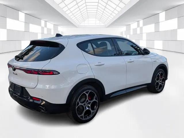 2024 Alfa Romeo Tonale Veloce EAWD