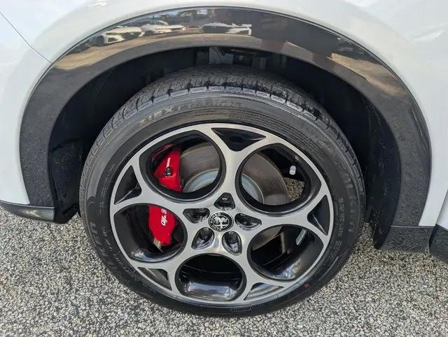 2024 Alfa Romeo Tonale Veloce EAWD