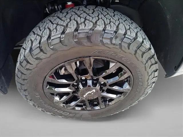 2026 Chevrolet Silverado 2500HD Crew Cab, Standard Bed, LT, 4WD