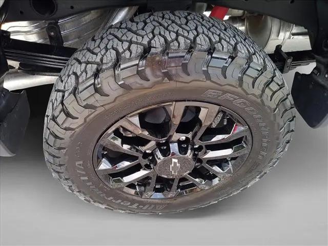 2026 Chevrolet Silverado 2500HD Crew Cab, Standard Bed, LT, 4WD