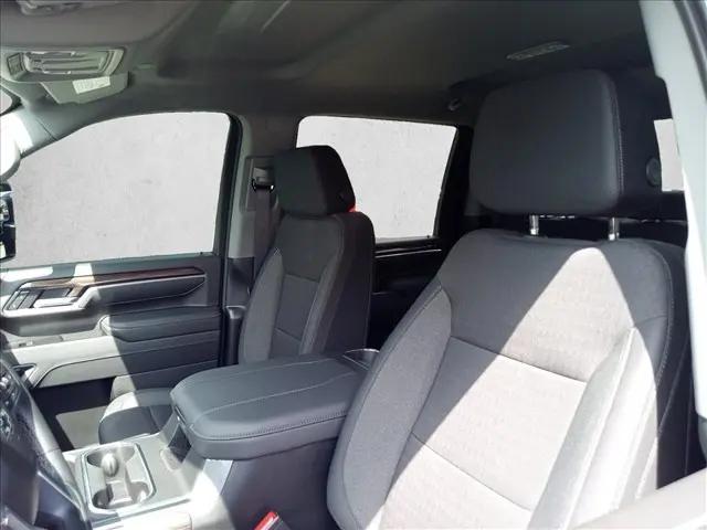 2026 Chevrolet Silverado 2500HD Crew Cab, Standard Bed, LT, 4WD