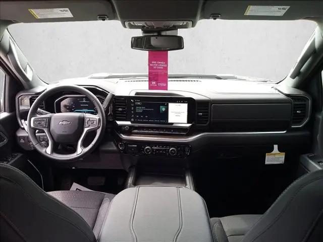2026 Chevrolet Silverado 2500HD Crew Cab, Standard Bed, LT, 4WD