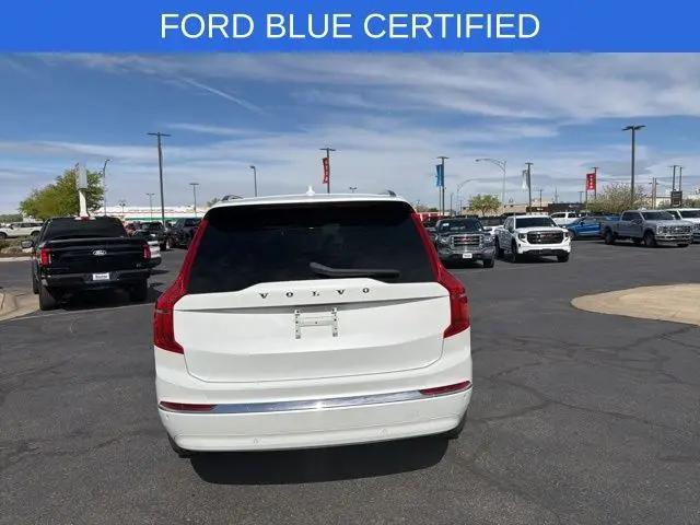 2024 Volvo XC90 B5 Plus Bright Theme