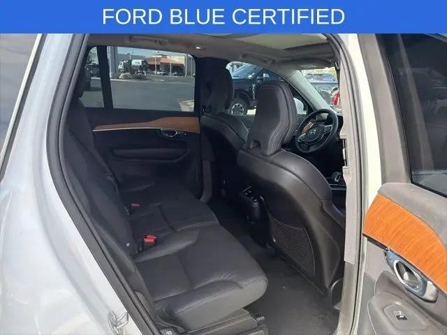 2024 Volvo XC90 B5 Plus Bright Theme