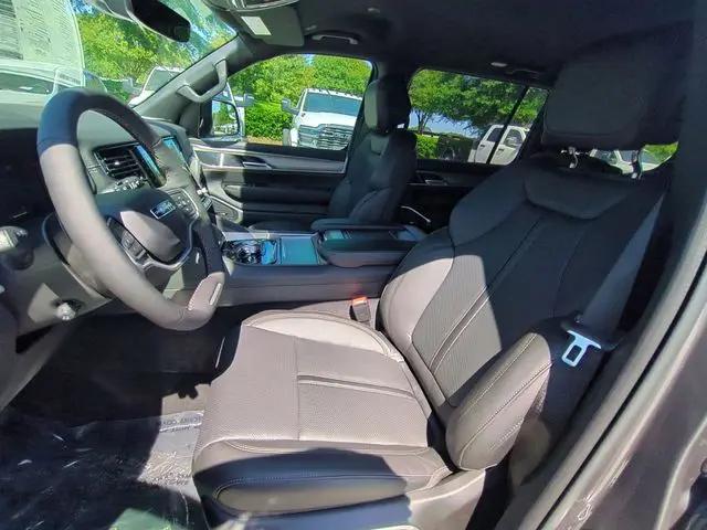2026 Jeep Grand Wagoneer 4x4
