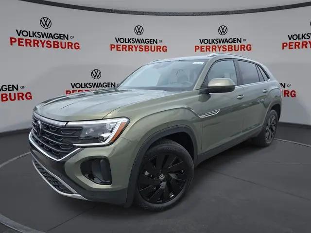 2026 Volkswagen Atlas Cross Sport SE with Technology for sale in Perrysburg, OH