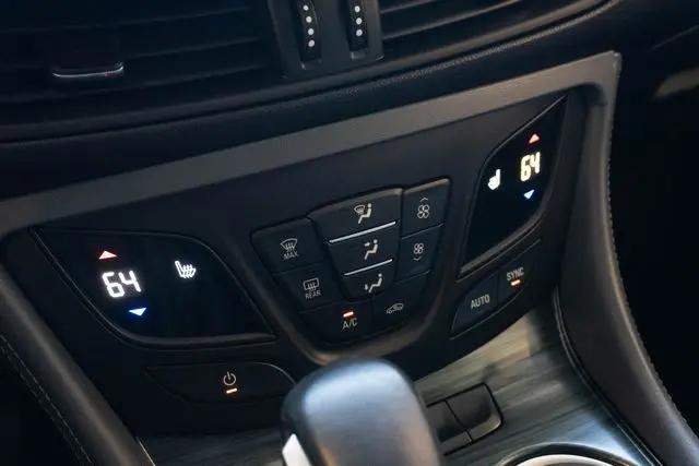 2020 Buick Envision FWD Essence