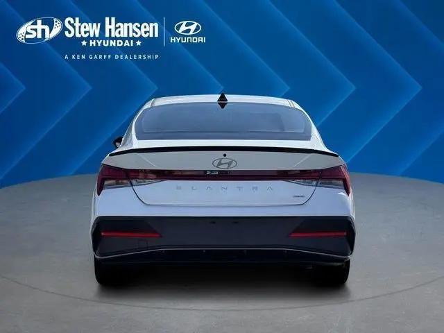 2026 Hyundai Elantra Hybrid SEL Sport