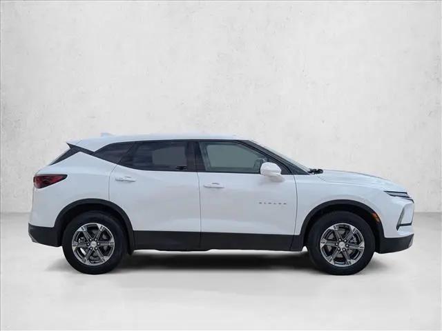 2025 Chevrolet Blazer AWD 2LT