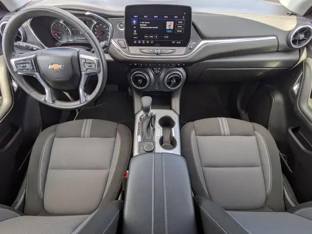 2025 Chevrolet Blazer AWD 2LT
