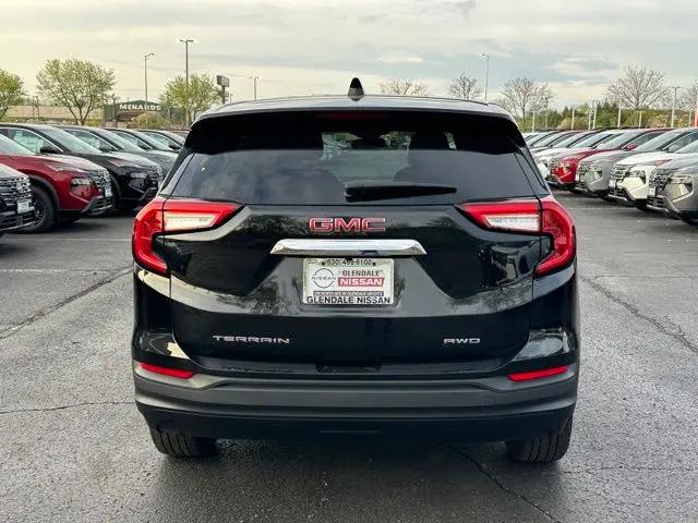2024 GMC Terrain AWD SLE