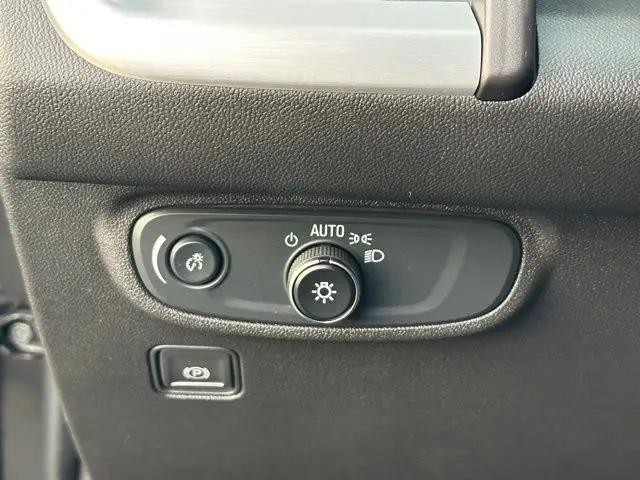 2024 GMC Terrain AWD SLE