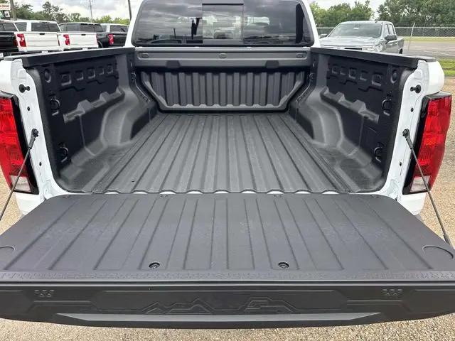2026 Chevrolet Colorado WT, RWD