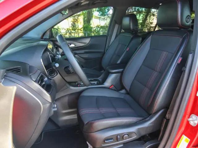 2023 Chevrolet Equinox FWD RS