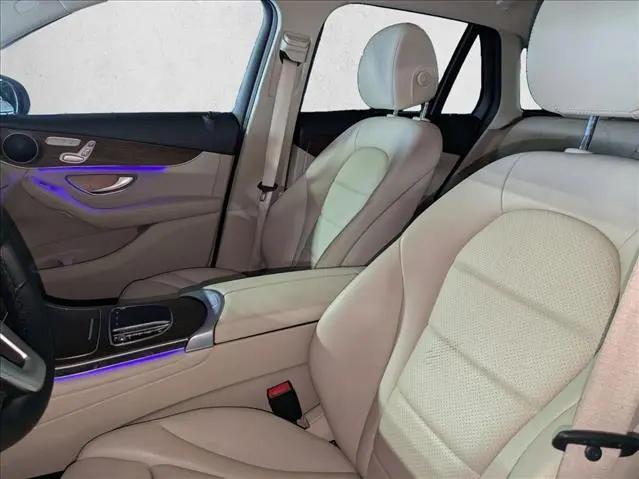 2022 Mercedes-Benz GLC SUV