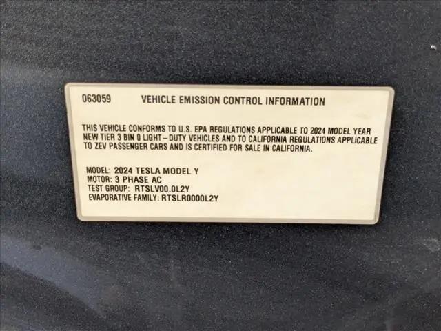 2024 Tesla Model Y Long Range Dual Motor All-Wheel Drive