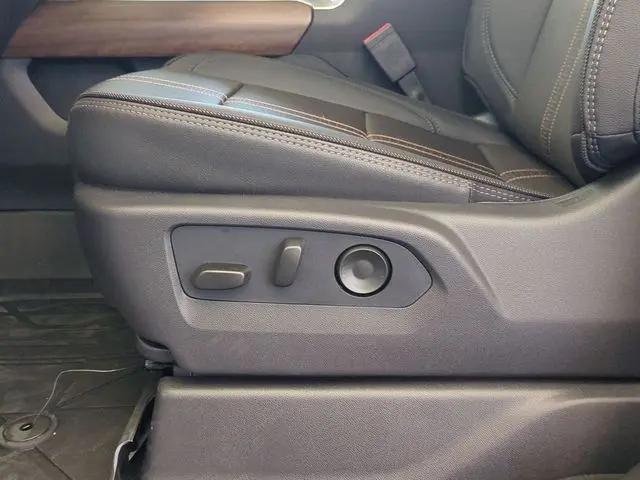 2026 Chevrolet Silverado 1500 4WD Crew Cab Short Bed High Country