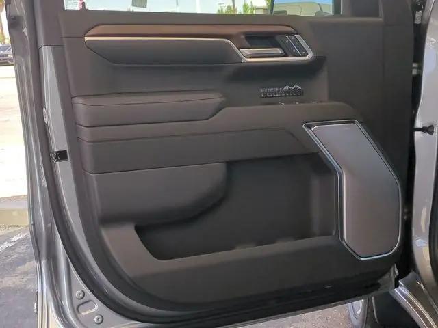 2026 Chevrolet Silverado 1500 4WD Crew Cab Short Bed High Country