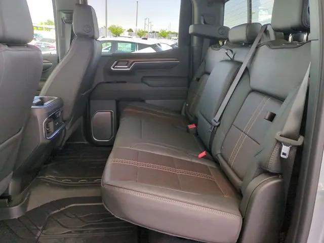 2026 Chevrolet Silverado 1500 4WD Crew Cab Short Bed High Country