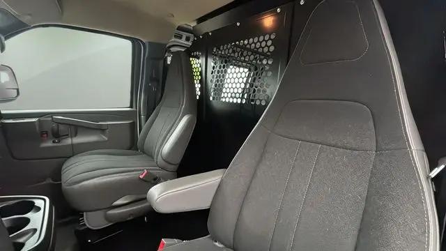 2024 GMC Savana Cargo RWD 2500 Regular Wheelbase Work Van