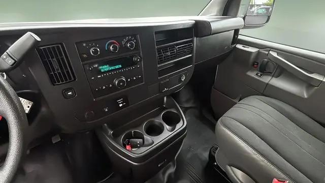 2024 GMC Savana Cargo RWD 2500 Regular Wheelbase Work Van